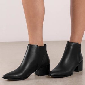 Dolce vita black moto ankle booties